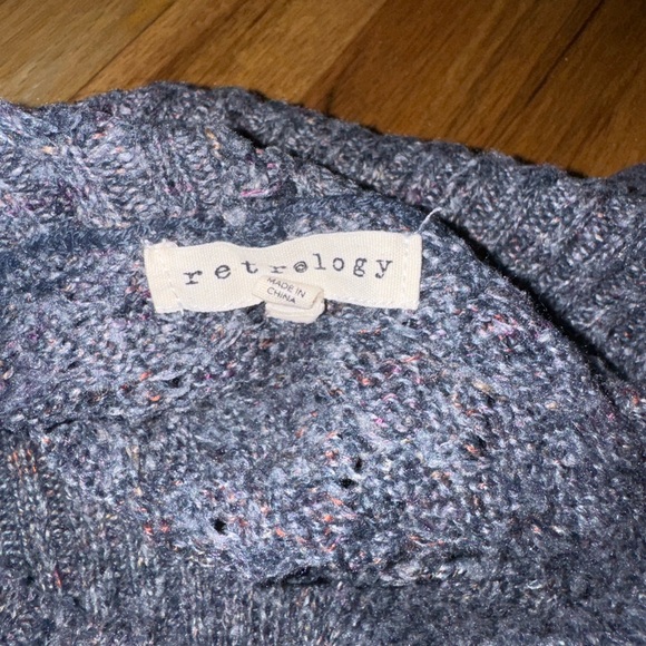 Blue grey turtleneck - Picture 2 of 3